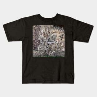 LIon family Kids T-Shirt